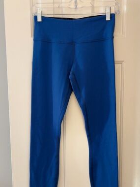 Blue/Black Reversible Lululemon Leggings
